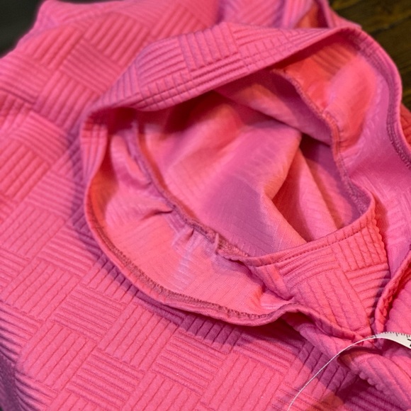 Source Unknown Fuchsia Textured Women's Top & Shorts Set - Picture 5 of 11